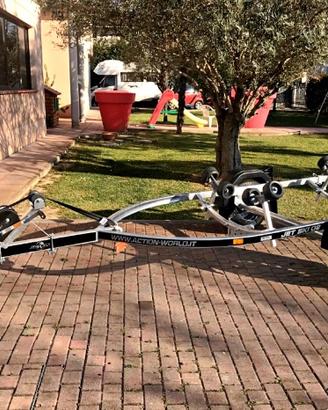 Carrello moto d'acqua
