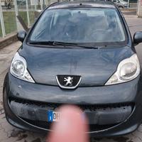 Peugeot 107 Sweet Years 2007 quasi 180.000 km