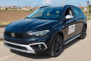 Fiat Tipo 1.6 Mjt S&S SW Cross IVA ESPOSTA
