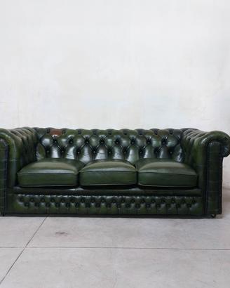 Divano chesterfield club.... chester vintage 