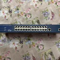 Switch Netgear fs726t