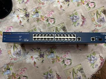 Switch Netgear fs726t