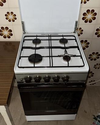 Cucina a gas seminuova