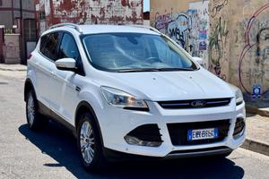 Ford Kuga 2.0 TDCI 140 CV 4WD Powershift Titanium 