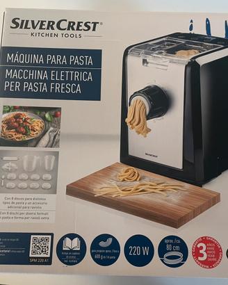 Macchina elettrica per fare la pasta