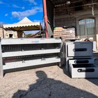Allestimento cassettiera scaffalatura per furgoni