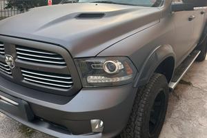Dodge Ram 1500 V8 Sport