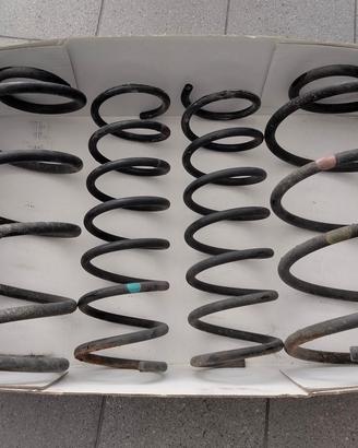 Molle originali per ammortizzatori Mazda e Ford