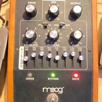 MF 105M moog moogerfooger midi murf pedal mf-105
