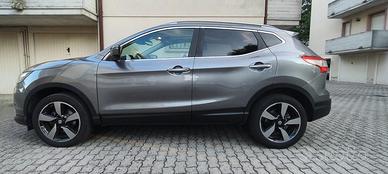 Nissan Quashqai 1.600 DIG T Tetto Panoramico