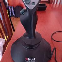 Joystick Trust predator pro 3D