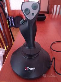 Joystick Trust predator pro 3D