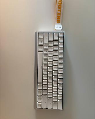 Wooting 60HE v2 alluminio switchy heist