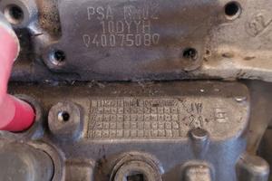 Motore Peugeot 3008/Ford e altri vari SIGLA  RH02