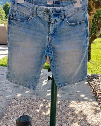 Pantaloni corti