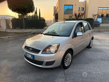 FORD FIESTA 1.2 BENZ 2007 12 MESI GARANZIA