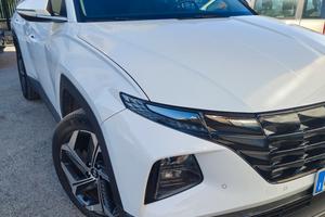Hyundai Tucson Exellence full Hybrid 1.6 