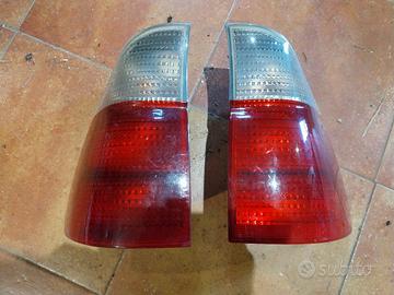 fanali posteriori BMW X5 E53 2000-2003 come nuovi