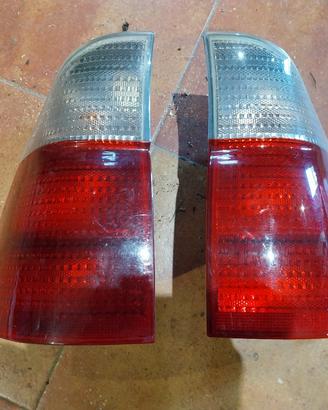 fanali posteriori BMW X5 E53 2000-2003 come nuovi