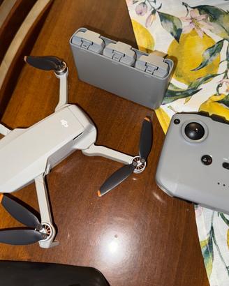 Dji Mini 2 Fly More Combo