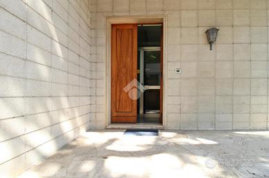 MULTILOCALE A ROSETO DEGLI ABRUZZI