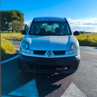 Renault Kangoo auto