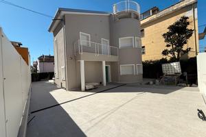 Indipendente con giardino