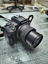 Fotocamera Canon EOS R100