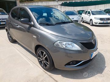 Lancia Ypsilon 1.2 69 CV 5 porte GPL Ecochic Gold