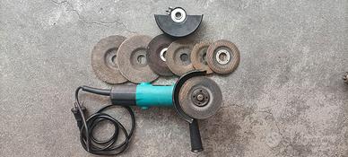 Smerigliatrice angolare 115 mm con accessori