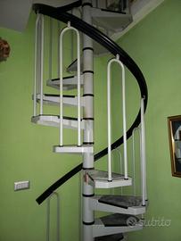 Scala Fontanot  foro 100 x 100 cm