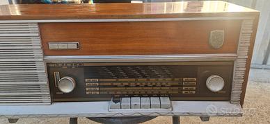 radio d'epoca Radiomarelli modello RD236