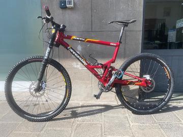 Cannondale jekyll 800 mono forcella