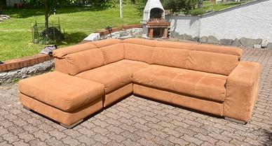 Divano ad angolo con letto estraibile