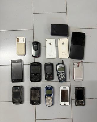 Lotto Telefoni Vintage + Power Bank e Cover