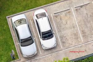 Box / Garage di 24 m² a Signa
