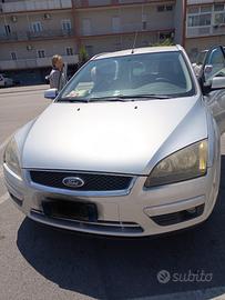 FORD FOCUS Station Wagon 