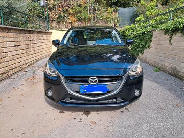 Mazda2 1.5 Skyactiv-D 105CV Exceed - uniproprieta
