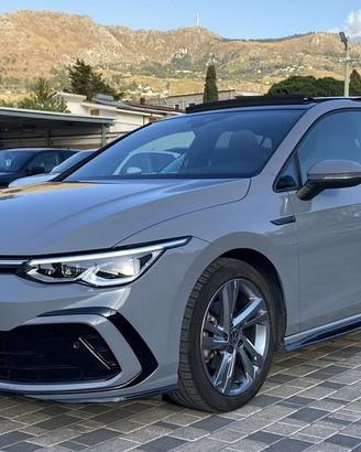 Volkswagen Golf 8 R-Line 1.5 ETSI EVO 130CV D...