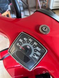 Vespa 50 special