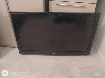 televisore LCD 32" LG € 50