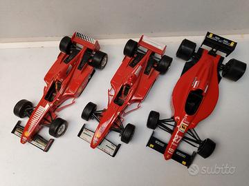 modellini  Ferrari 641 ed F300   F1 1/18