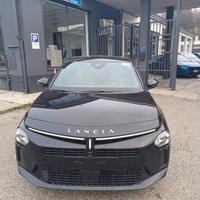 Lancia Ypsilon Hybrid e-DCT LX