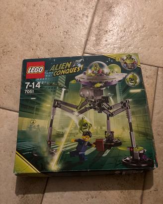 Lego alien