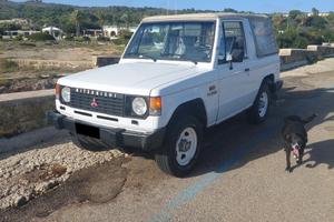 Mitsubishi pajero cabrio