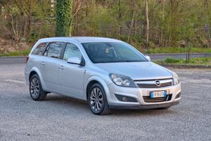 Opel Astra 1.6 16V GPL-TECH Station Wagon Edition 