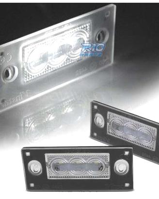 LUCI TARGA AUDI A3 8L 00-03 A4 B5 99-01 AVANT LED