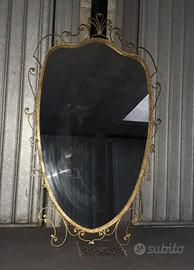 Specchio dorato in ferro battuto