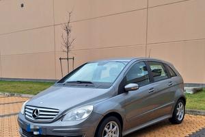 Mercedes Classe b180 - diesel 