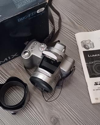 Macchina fotografica panasonic lumix FZ7